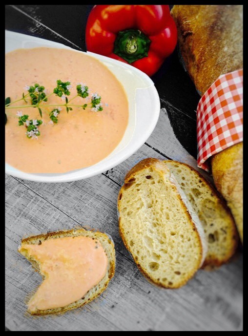 Paprika/Peperoni-Frischkäse Aufstrich - foodwerk.ch