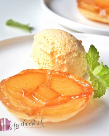 #sogehtsommer, tarte tatin, apfel, karamel, caramel, süssspeise vom grill, bbq, grill, backen, gestürtzte tarte, sommer, Rezept, idee, einfach kochen, einfaches rezept, rezepte, schweizer foodblogs, foodwerk.ch, foodwerk, foodblog, blog, food, kochen, backen, cook, bake, swiss, swiss foodblog, foodblogger, foodie, instafood, foodblogs, familyblog