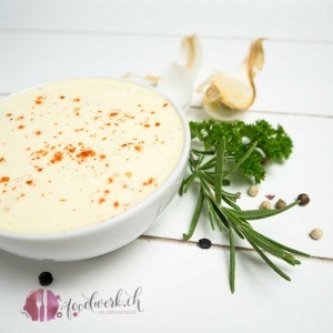 cafe de paris sauce, schnelle cafe de paris sauce, einfache cafe de paris sauce, cafe de paris sauce zum dippen, idee, einfach kochen, einfaches rezept, rezepte, schweizer foodblogs, foodwerk.ch, foodwerk, foodblog, blog, food, kochen, backen, cook, bake, swiss, swiss foodblog, foodblogger, foodie, instafood, schweizer foodblog, luzern, kochanleitung, foodies, foodporn, rezept ideen, menuevorschlaege, menueplan, vorspeise, hauptgang, dessert, familyblog