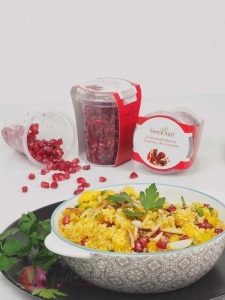 taboule, couscous, couscous recette, granatapfel, granatapfel kerne, granatapfel essen, granatapfel schälen, quooker, wasserhahn, kochender wasserhahn, zoe ray, orientalisch, wuerzig, idee, einfach kochen, einfaches rezept, rezepte, schweizer foodblogs, foodwerk.ch, foodwerk, foodblog, blog, food, kochen, backen, cook, bake, swiss, swiss foodblog, foodblogger, foodie, instafood, schweizer foodblog, luzern, kochanleitung, foodies, foodporn, rezept ideen, menuevorschlaege, menueplan, vorspeise, hauptgang, dessert, familyblog