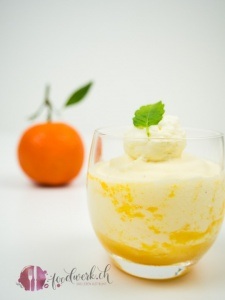 mandarinen, mousse, mandarinenmousse, dessert im glas, im glas, nocken, suessspeise, festlich, weihnachten, festtage, gaeste, verwoehnen, mandarindli, luftig, leicht, zart, edles dessert, edel, idee, einfach kochen, einfaches rezept, rezepte, schweizer foodblogs, foodwerk.ch, foodwerk, foodblog, blog, food, kochen, backen, cook, bake, swiss, swiss foodblog, foodblogger, foodie, instafood, schweizer foodblog, luzern, kochanleitung, foodies, foodporn, rezept ideen, menuevorschlaege, menueplan, vorspeise, hauptgang, dessert, familyblog