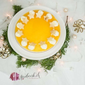 no bake cheese cake, mandarinen, gaeste, verwoehnen, rezept, einfaches rezept, easy recipe, festtage, weihnachten, schoko deko, schokoladen dekoration, schoko sterne, mit gelatine arbeiten, schritt fuer schritt anleitung, foodwerk.ch, blog, foodblog, schweizer foodblog, schweizer foodblogs, 