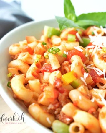 american chop suey, ein Pasta Gericht, welches in 20 Minuten auf dem Tisch steht.