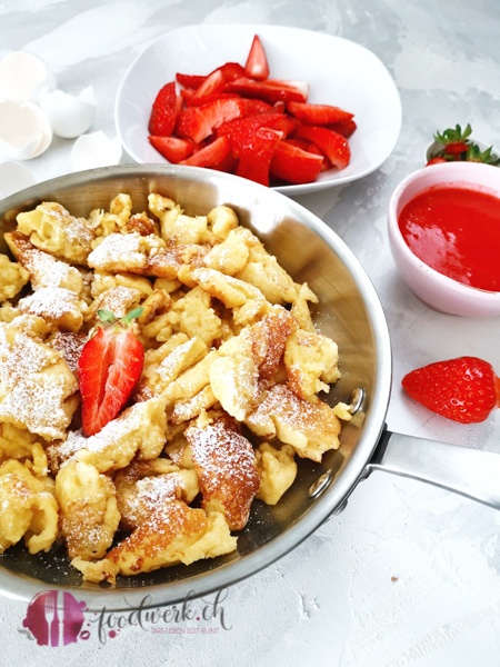 Kaiserschmarrn in der Pfanne