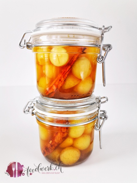 Quitten Sweet and Sour eingemacht, Ideal zu Wildgerichten