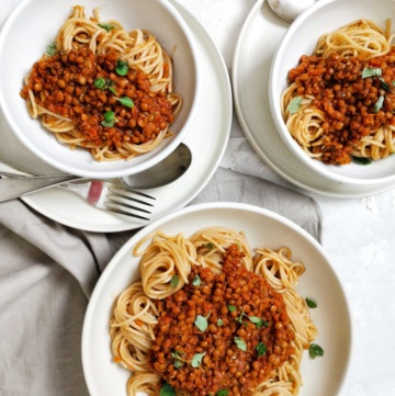 Linsenbolognaise auf Spaghetti
