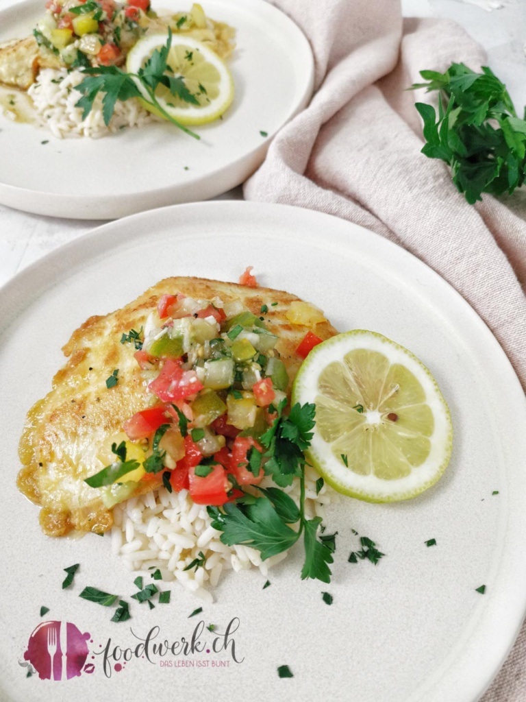 Goldbutt aus nachhaltiger Fischerei mit sommerlichen Tomaten Topping