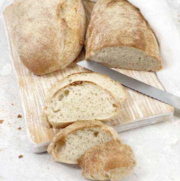 Ciabatta geschnitten