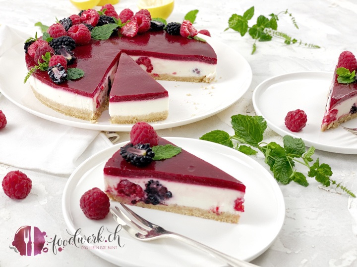 No bake Joghurttorte mit Beeren