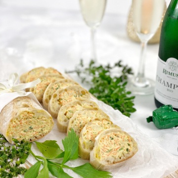 Gefuelltes Brot mit Karotten und Frischkaese und Rimuss Champion Bio