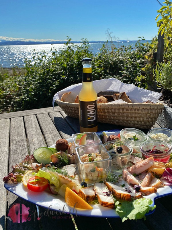 Reichhaltige Fischplatte am Bodensee