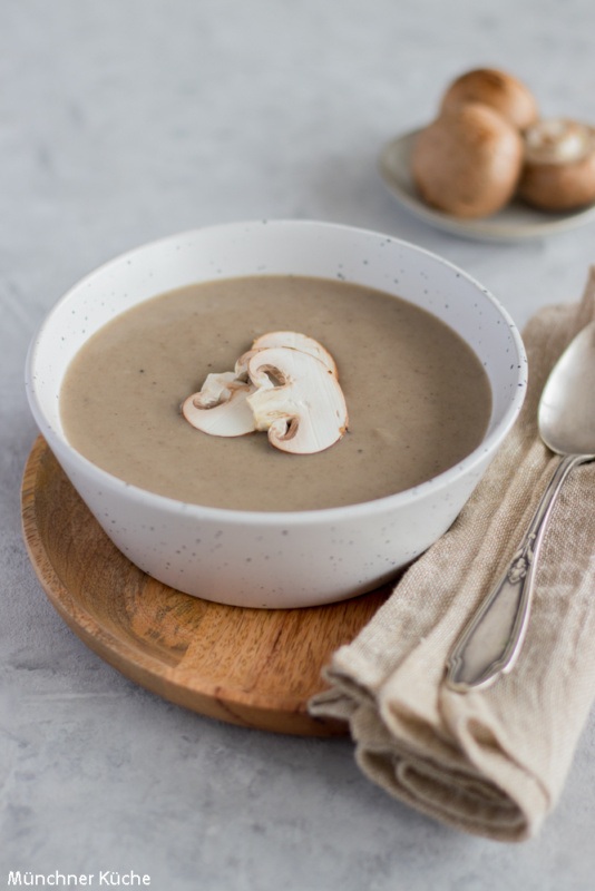 Champignonrahmsuppe Pilze Champignon Suppe Muenchner Kueche 3