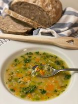 Gemüsesuppe mit Haferflocken