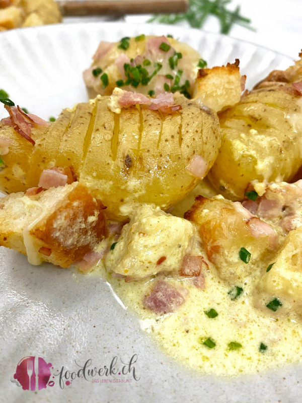 Kartoffeln foodwerk Art auf Teller nah