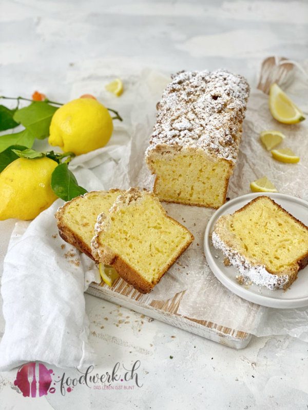 Feuchter Dinkel Streusel Cake mit karotten und Zitrone