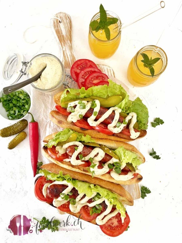 Grill Hot Dog, Saucisse d'Ajoie und die beste Hot Dog Sauce