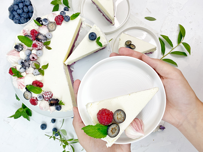 Vacherin Eistorte mit Blaubeeren