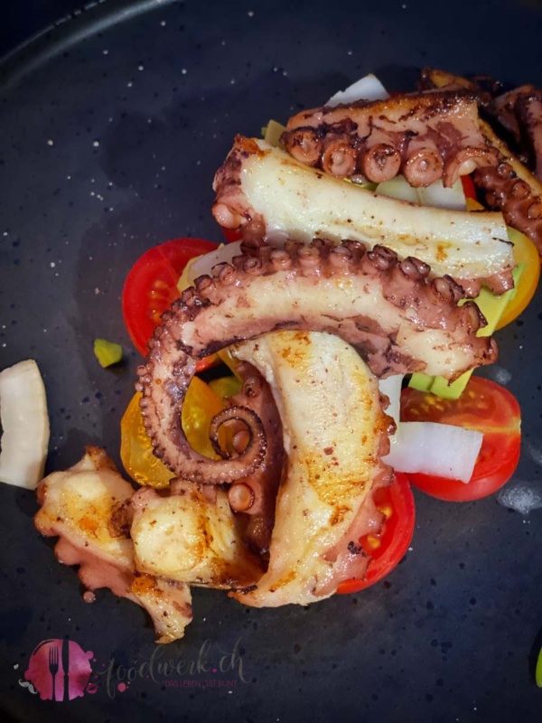 Pulpo vom Grill im KULT Marling