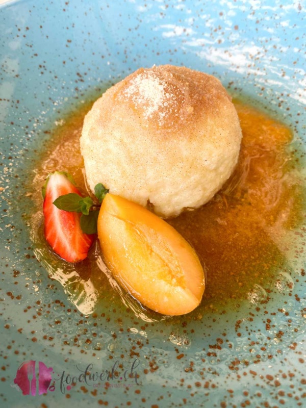 Marillen Knödel mit Zimtbrösel Leiter am Waal