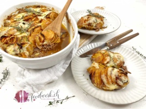 Gratin mit Süsskartoffeln, Hackfleisch und Käse