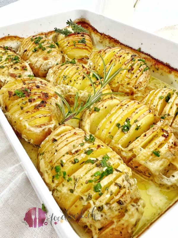 Knoblauch Schmelzkartoffeln in Gratinschale