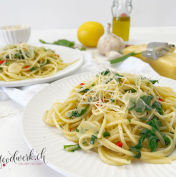 Aglio e Olio mit Spinat Titelbild