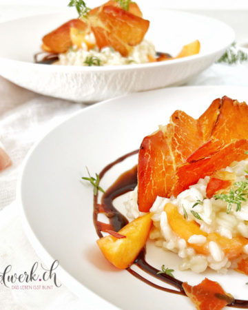 Walliser Rohschinken IGP mit Risotto und Aprikosen mit Balsamico