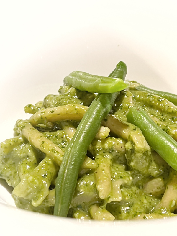 Pasta mit Basilikum Pesto