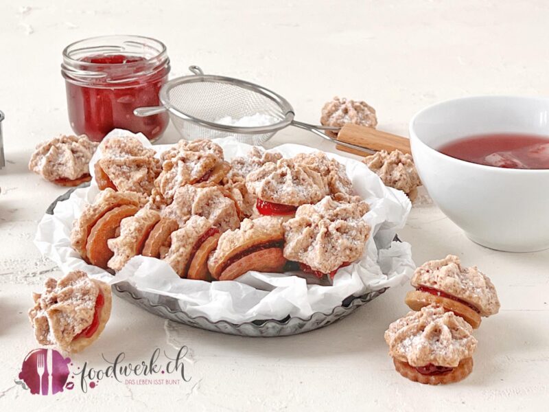 Linzer Küssli mit Konfi Füllung