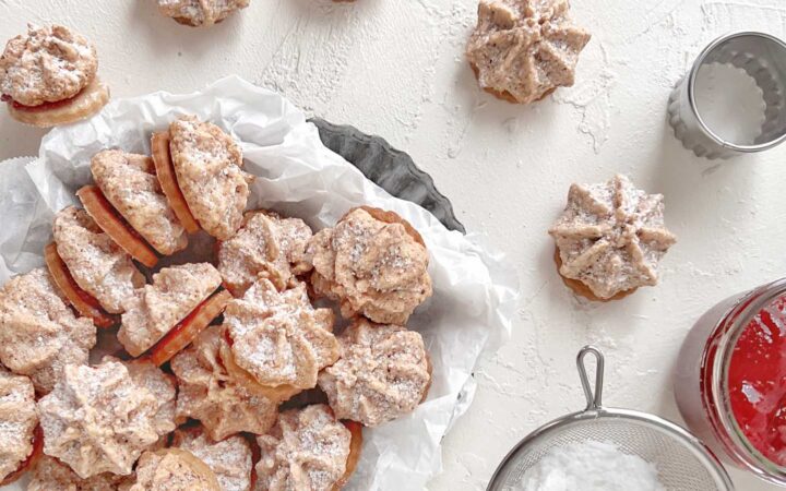Linzer Küssli mit feiner Konfiture