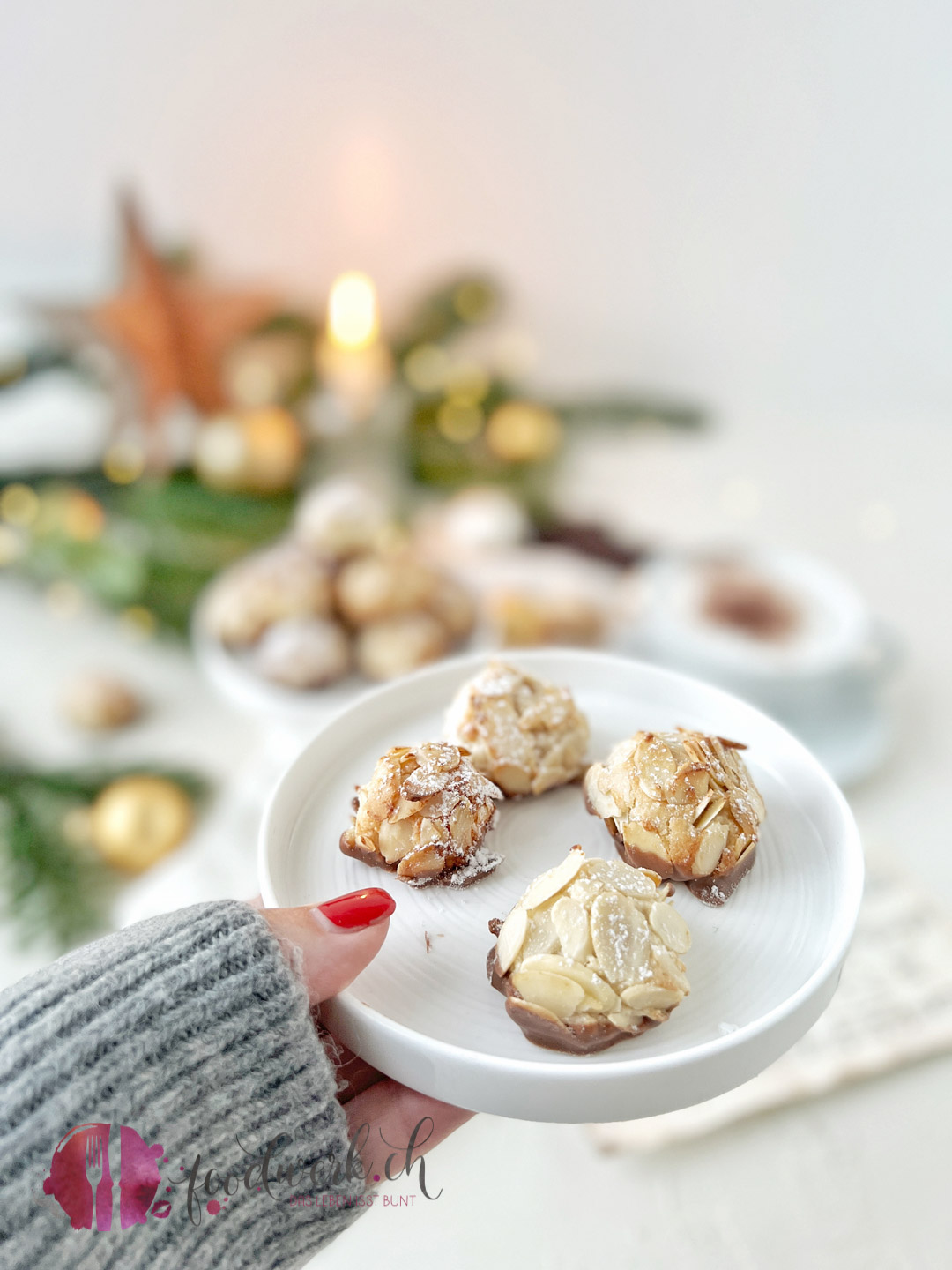 Marzipan Güpfi auf Teller