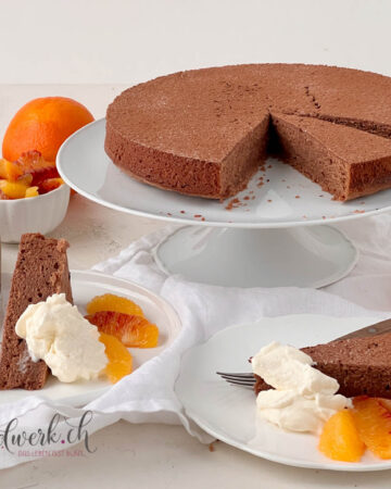 Sauerrahm Schoko Kuchen mit Orangen