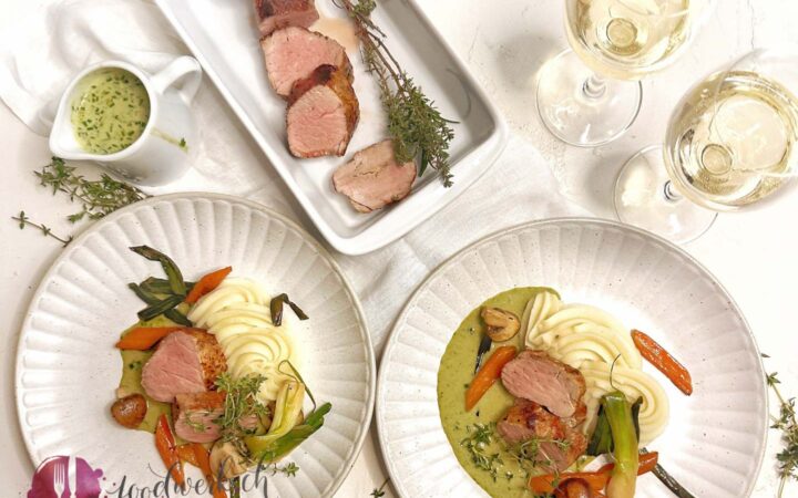 Filet mit Kräutersauce mit Kartoffelstock und Gemüse